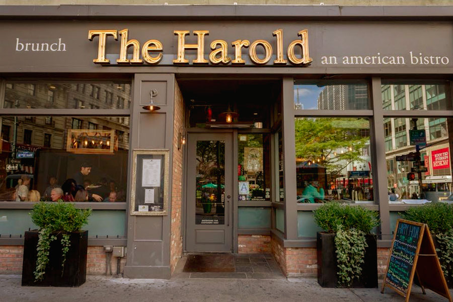 brunch in NYC - TheHarold-Exterior-900x600